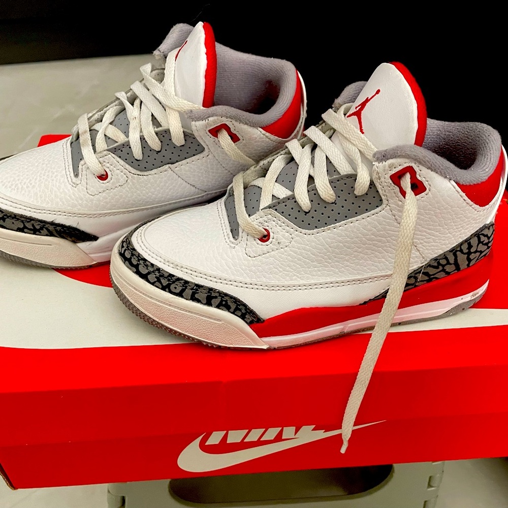 Air Jordan 3 Retro PS Fire Red